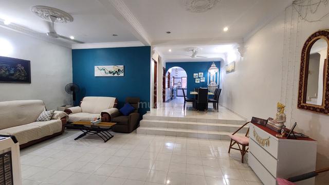 Face Large Field, Sought After Location @ Taman Kota Laksamana 1