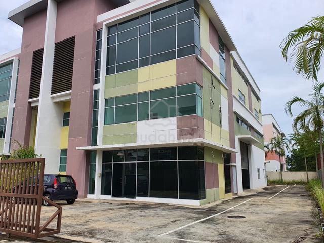 SILC Factory @ Gelang patah 2-Storey Mediun Semi-D Factory For Sale 1