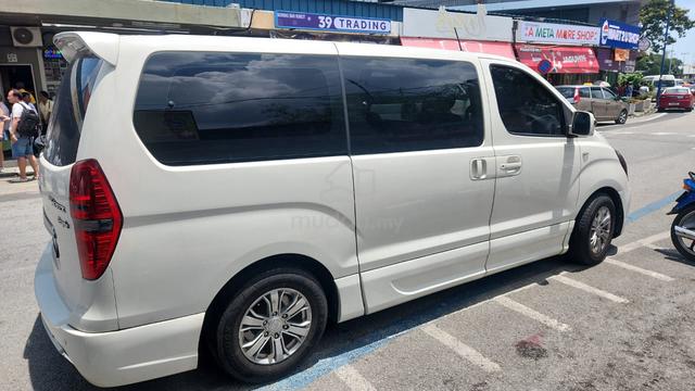 2015 Hyundai GRAND STAREX 2.5 ROYALE (A) - 2