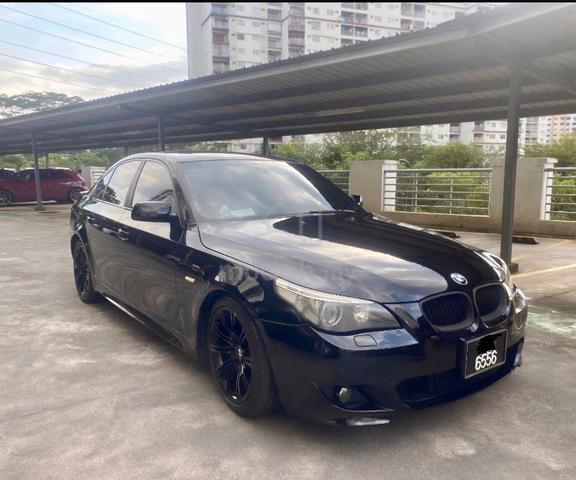 BMW E60 525i 2.5 ORIGINAL M SPORT (Direct Owner) - 1