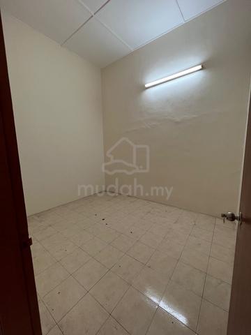 Bukit Ubi Single Storey House For Rent 4