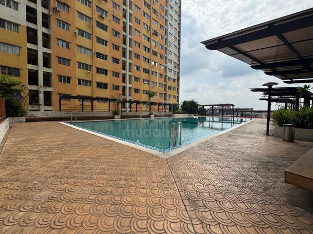 923sqft - TERMURAHH Pangsapuri Palm Garden Bandar Baru Klang FOR SALE 1