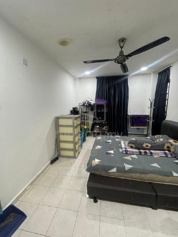 Bilik untuk di sewa Apartment 1