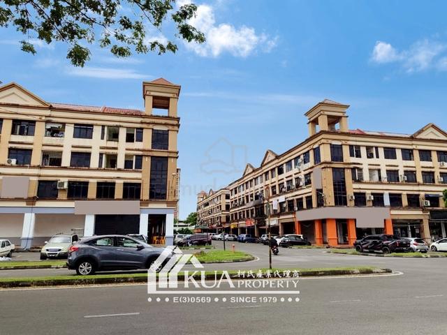 MJC big space corner 1st floor for sale 1