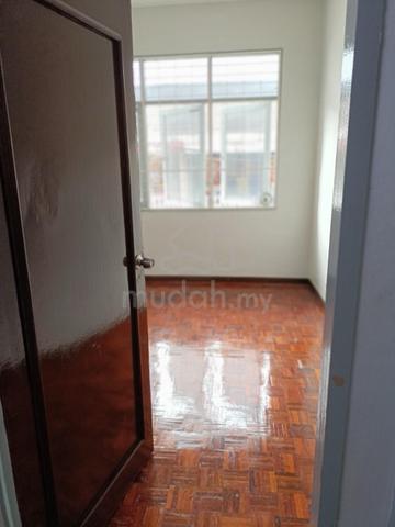 2-Storey Terrace Lorong Kenari, Sungai Ara For Sale 5