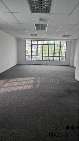 [First Floor Front] Bandar Botanic Phase 30 Office space 650sqft for r 1