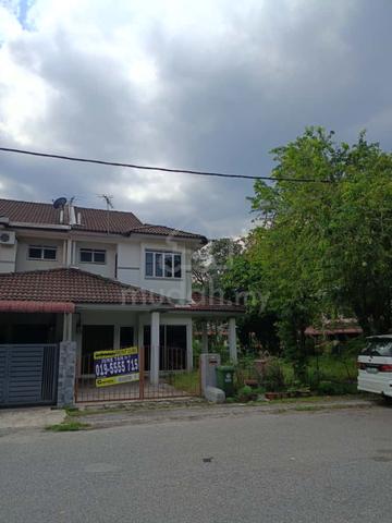 Corner Lot Double Storey Terrace House 1