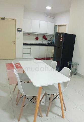 Bilik Sewa Perempuan Apartment Seri Intan 1