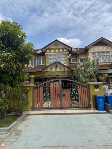 MURAH RENOVATED Cantik 2 Storey House Seksyen 23, Shah Alam 1
