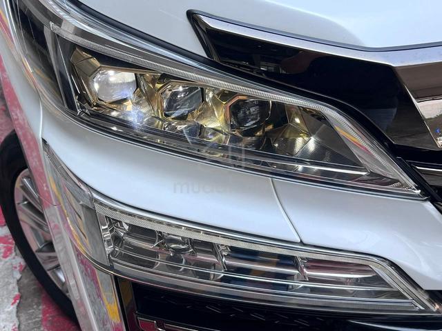 2021 Toyota VELLFIRE 2.5 GOLDEN EYES II READY STOK - 2