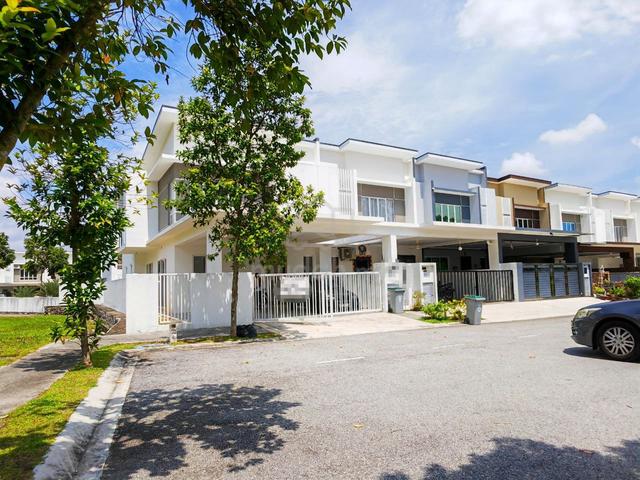 Ara Sendayan,Sendayan. Endlot (Facing Open) Double Storey Terrace 1