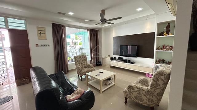 Worth Buy | 3-Storey Terrace House | Beverly Hills |Tanjung Bungah 1