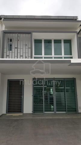 Serenia City 2-Storey Terraced House For Rent 1