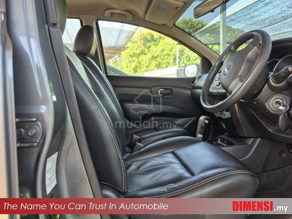 Nissan Grand Livina 1.6 (A) Tahun Dibuat 2012 - 4