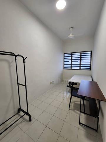 *BILIK SEWA Wanita Perda Indah, Bertam* 1