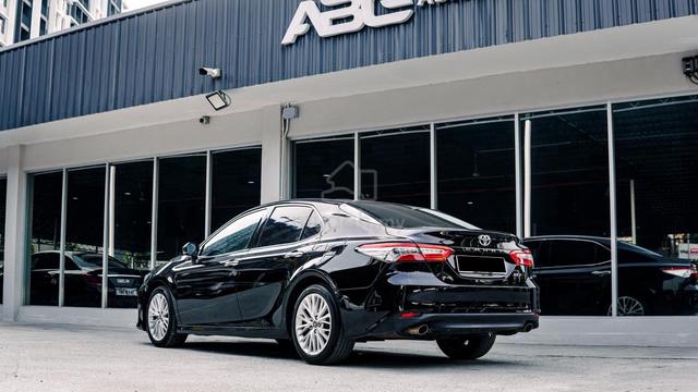 Toyota CAMRY V 2.5L FL S.RIM L.SEAT K.ENTRY 2019 - 2