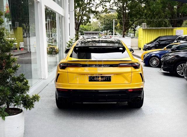 2022 Lamborghini URUS 4.0 V8 (A) - 4