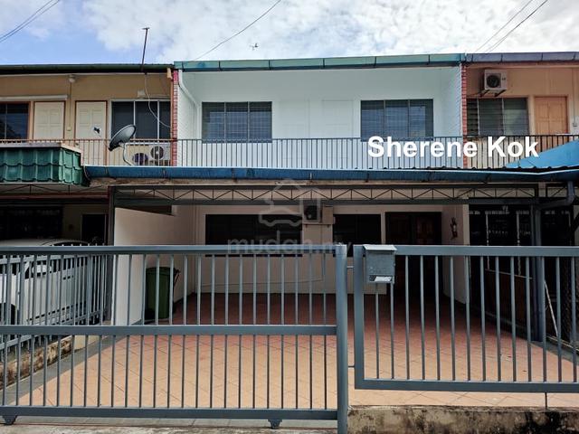 RLH0038 Double Storey Terrace Intermediate @ Rock Road 1