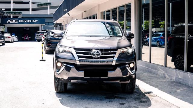 Toyota FORTUNER 2.7 SRZ 7 SEAT 4WD P.TAILGATE 2017 - 3