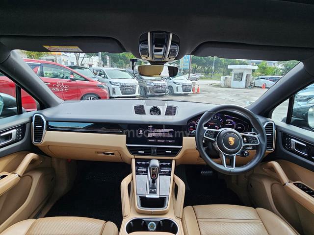 2022 Porsche CAYENNE V6 COUPE 3.0L Rare Like New - 5