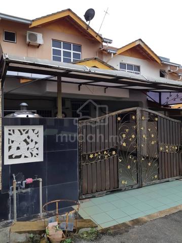 Fully Furnished House  Batu Hitam Dekat Dengan Gebeng, Balok 1