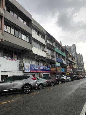 3rd Floor Office Located at Batu 9 Cheras , Jalan Emas 4,Taman Emas 1