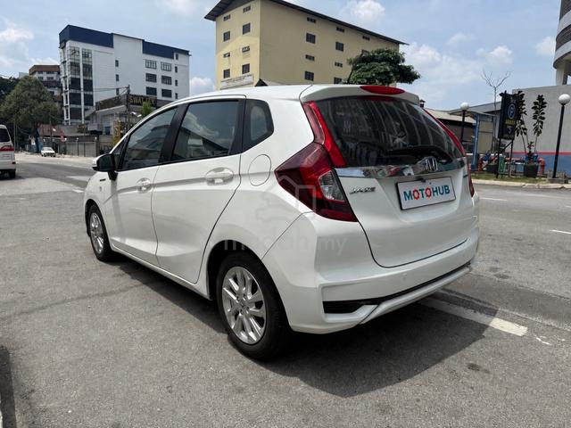 2017 Honda JAZZ 1.5 HYBRID|New Facelift|Fulloan - 5