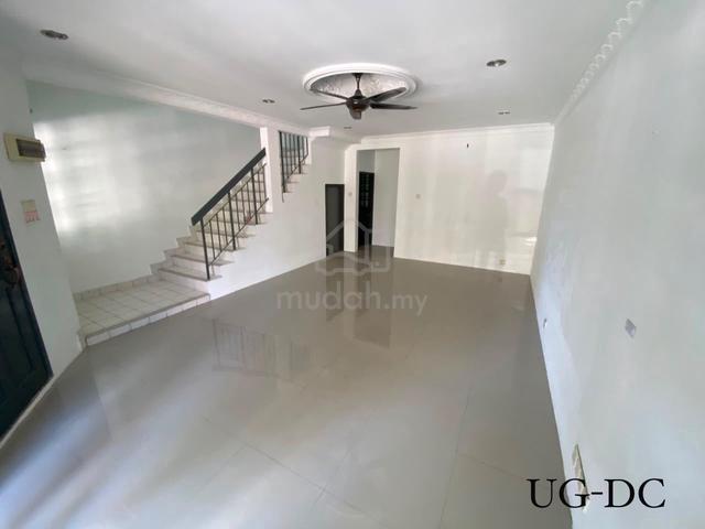 Bandar Puteri Klang 2 Storey Terrace House For Sale fully extended 1