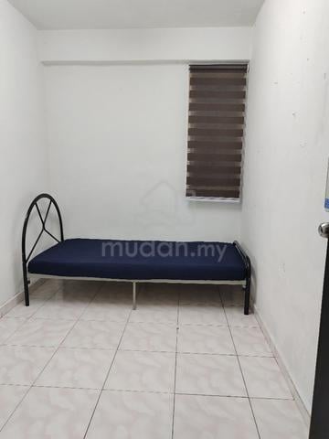 Bilik Single Non Sharing PANGSAPURI SRI PENARA, BANDAR SRI PERMAISURI 1