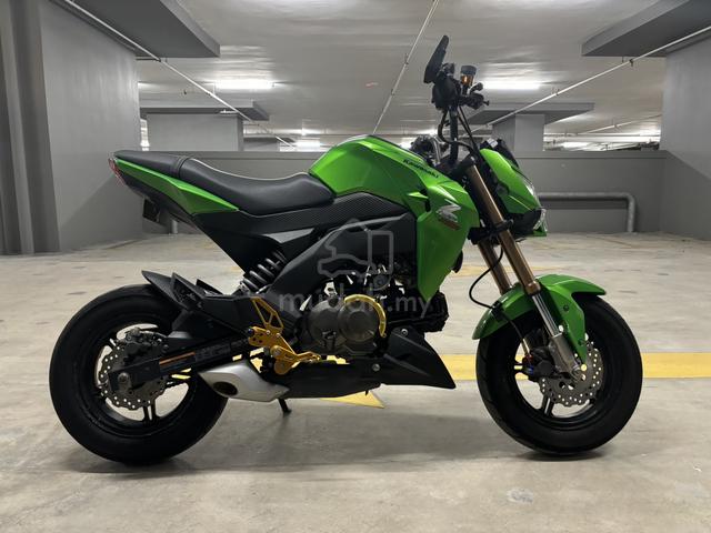 Carousel Image