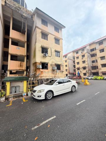 Flat Taman Plentong Utama 1