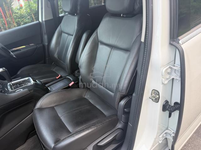 -2016- Peugeot 5008 1.6 THP (A) Loan Kedai 99% - 5