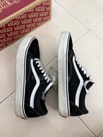Vans - photo 4 of 5