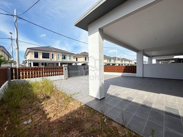 GUARDED & GATED NEW Bare 2 Storey Semi D Botani Parkland Jasin  3