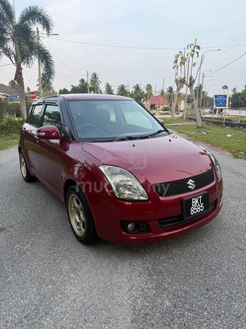 2010 Suzuki SWIFT 1.5 PREMIER (A) KEYLESSO - 3
