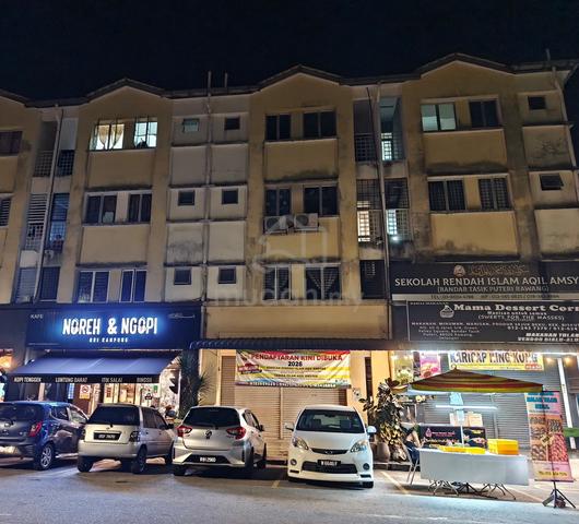 Antilia Shop Apartment 1