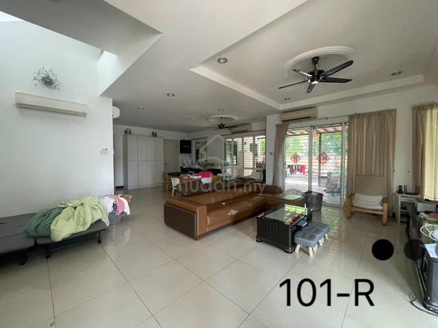 Sri Suria Bayuvillas 2sty Cluster Bungalow 62*70sqft reno extended for 1