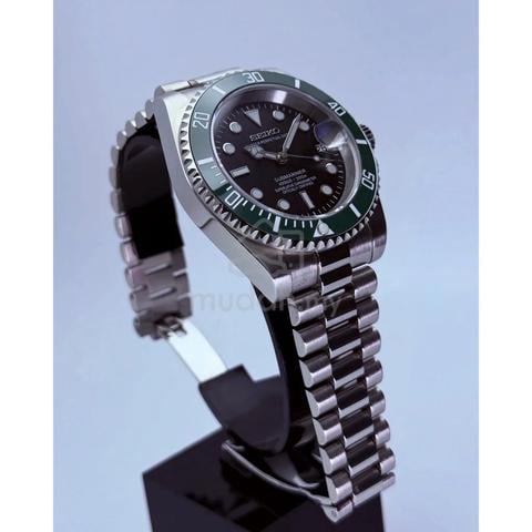 Custom S. Mod 40mm Ice Lume SB Sub Green Bezel - photo 3 of 6