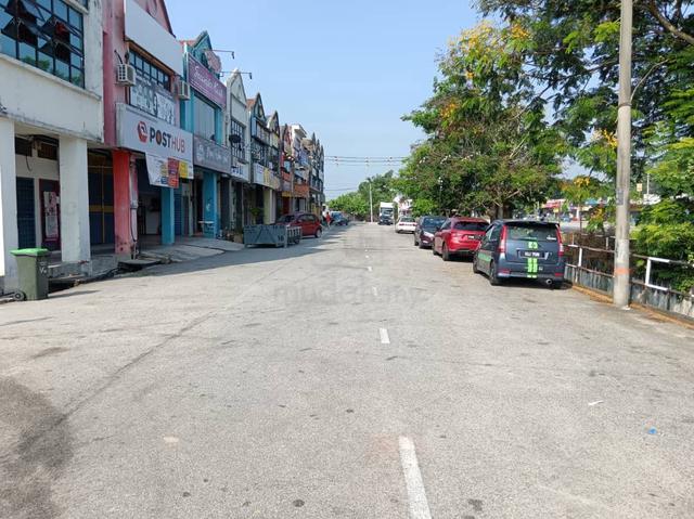 Shoplot Lunas(Paya Besar). In front of mainroad.Below market price 3
