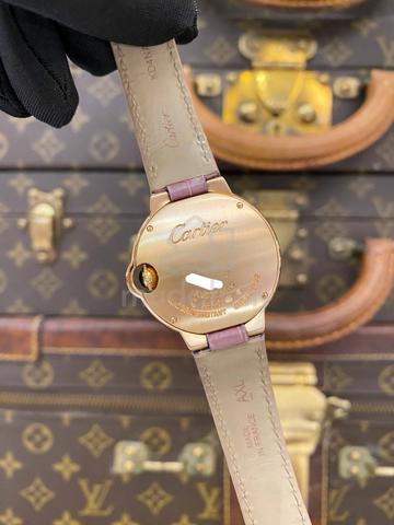 Carousel Image