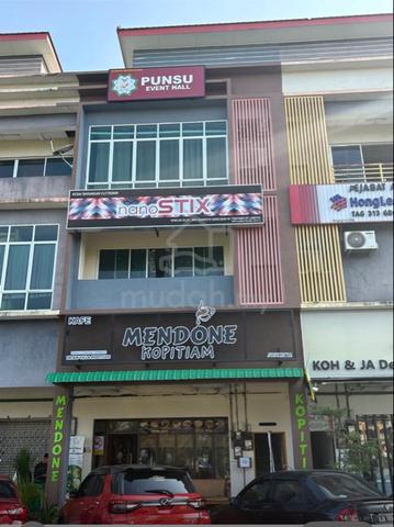 Komersial Bangunan Kedai 3 tingkat , Sentral Intan 1