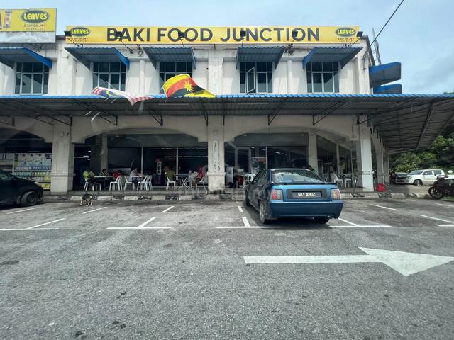 Cheap/ 32th miles/ 2 storey shoplot/ face inside road/ rented 1