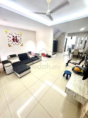 Mount Austin Double Storey Terrace House 4 Bed 3 Bath Fully For Rent 1