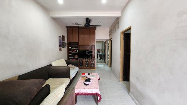 Renovated Furnished 1sty House with Attic Room @ Seapark (Sec 21), PJ 1