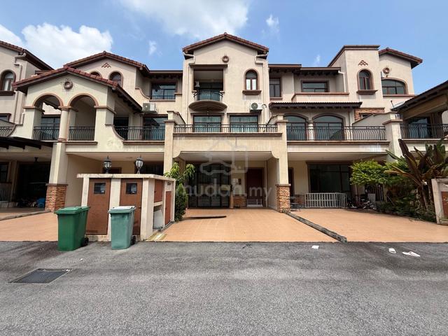 20 x 70! FREEHOLD! 3 Storey Terrace Valencia Diamond City, Semenyih 1
