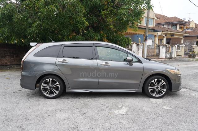 2010 Honda STREAM 1.8 I-VTEC - 3