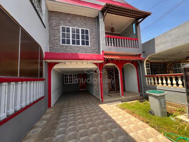 Taman Seri Temenggong | Rumah 5 Bilik 1