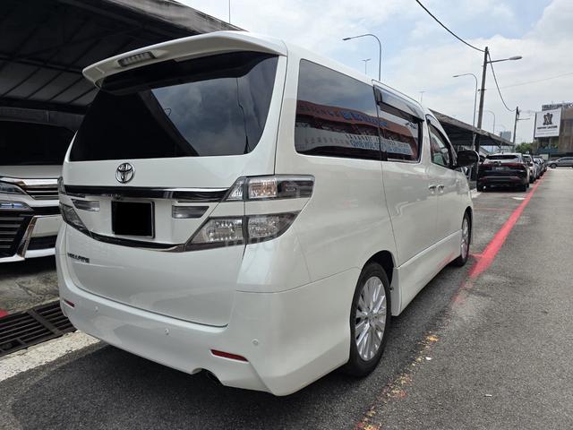 2014 Toyota VELLFIRE 2.4 ZG Sunrof Theater 360 FUL - 4