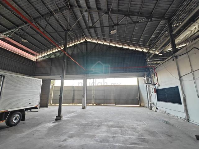 Malim Jaya Jalan Berkat Factory Warehouse (fully covered) 6600sqft 1