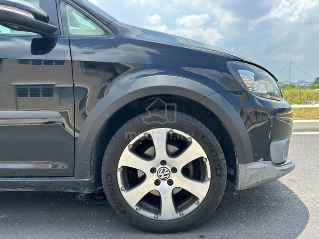 2012 Volkswagen TOURAN 1.4 (A) - 4